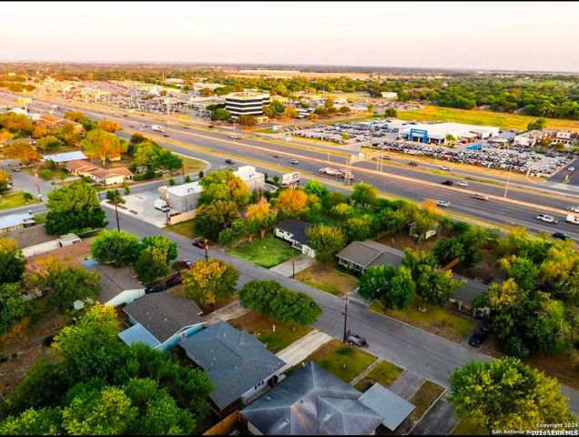 741 PERRYMAN ST, New Braunfels, TX 78130