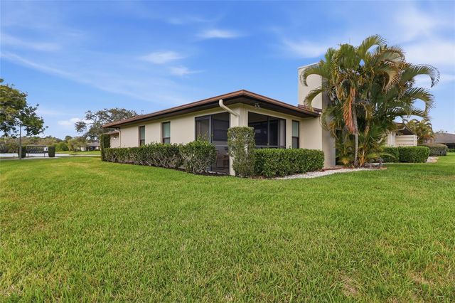 7427 CARNOUSTIE DRIVE 7A, Sarasota, FL 34238