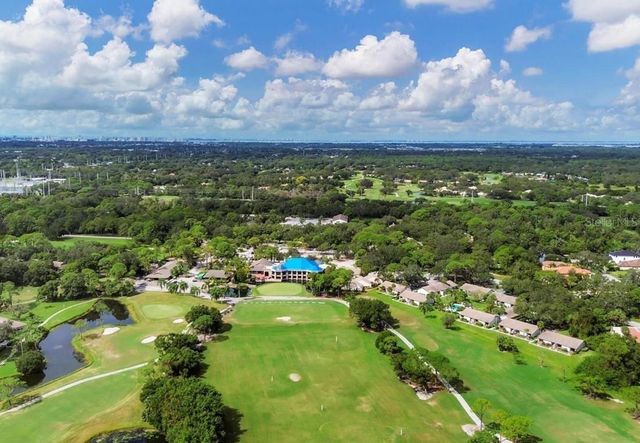 2960 SANDRINGHAM PLACE, Sarasota, FL 34235