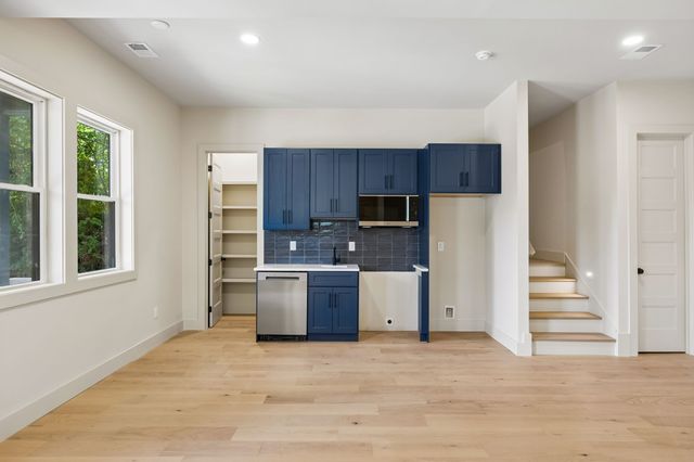 901 S 13th St, Nashville, TN 37206