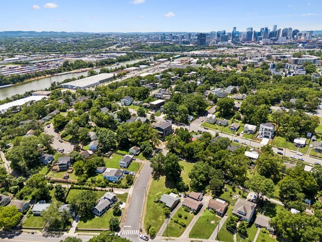 901 S 13th St, Nashville, TN 37206