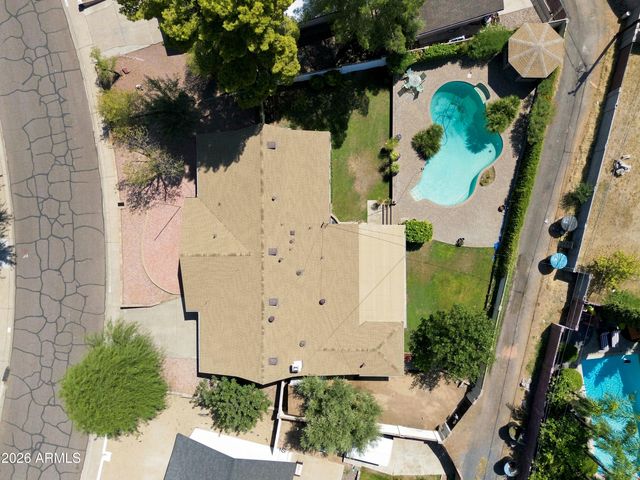 3827 E MERCER Lane, Phoenix, AZ 85028