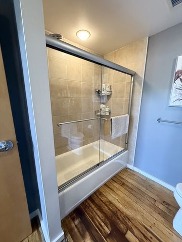 1 Envelope Ter 309, Worcester, MA 01604