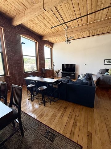 1 Envelope Ter 309, Worcester, MA 01604