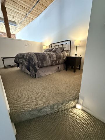 1 Envelope Ter 309, Worcester, MA 01604