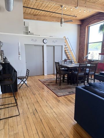 1 Envelope Ter 309, Worcester, MA 01604