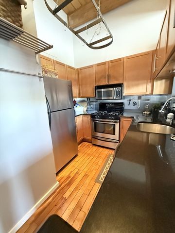 1 Envelope Ter 309, Worcester, MA 01604