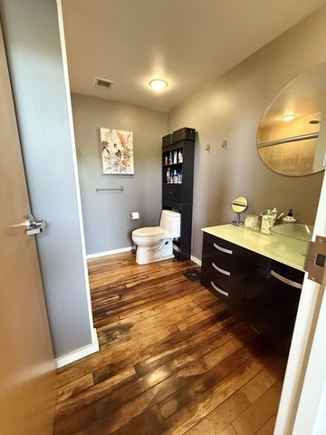 1 Envelope Ter 309, Worcester, MA 01604