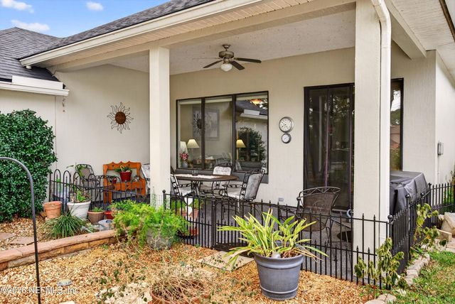 13863 DEVAN LEE Drive E, Jacksonville, FL 32226