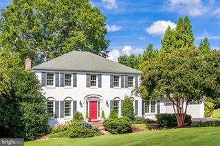 806 HICKORY VALE LN, Great Falls, VA 22066