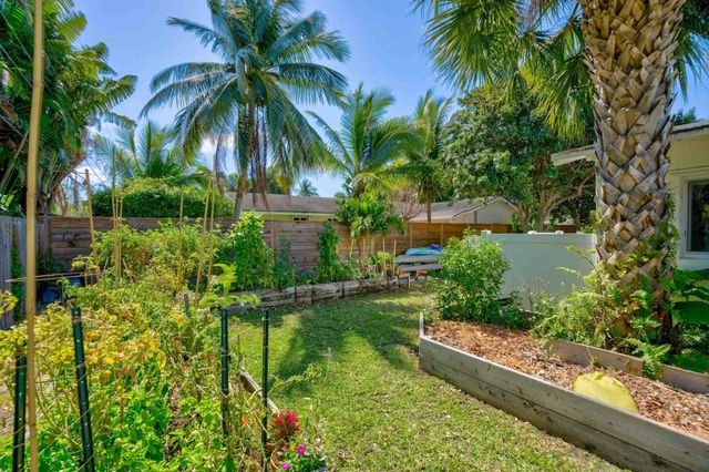 547 Marlin Road, North Palm Beach, FL 33408