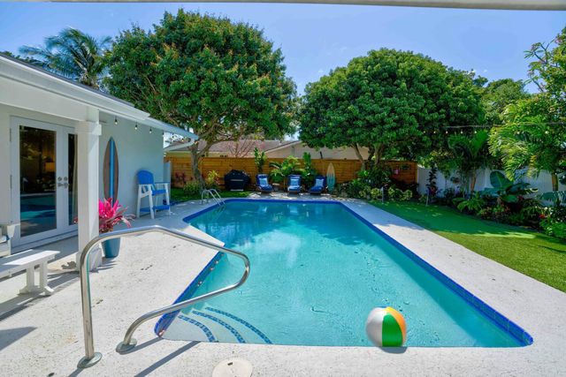 547 Marlin Road, North Palm Beach, FL 33408