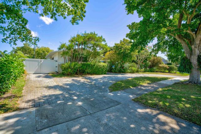 547 Marlin Road, North Palm Beach, FL 33408
