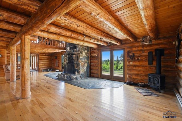 22231 NAHANT RD, Lead, SD 57754