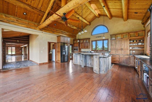 22231 NAHANT RD, Lead, SD 57754