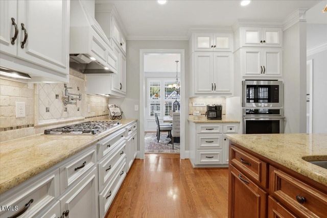 210 Paraggi Court, Clayton, NC 27527