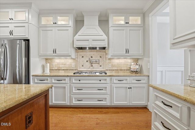 210 Paraggi Court, Clayton, NC 27527