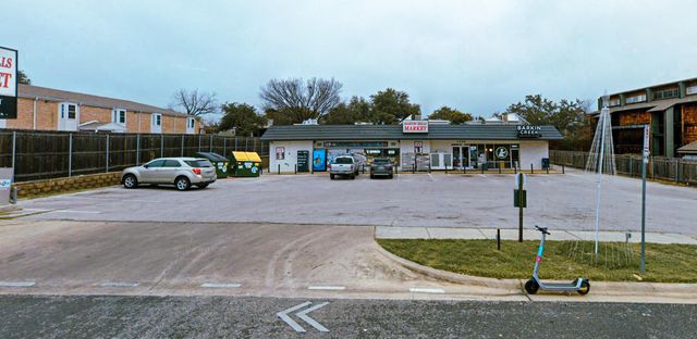 1240 BARTON HILLS DR 111, Austin, TX 78704