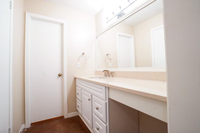 1240 BARTON HILLS DR 111, Austin, TX 78704