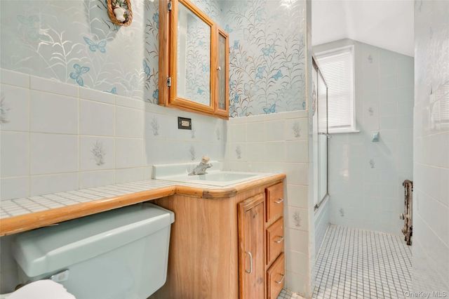 194 Crystal Street, Brooklyn, NY 11208