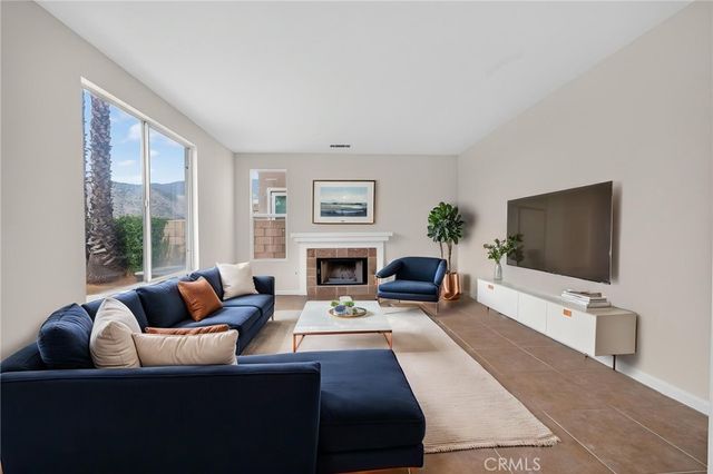 1764 Canyon Vista Drive, Azusa, CA 91702