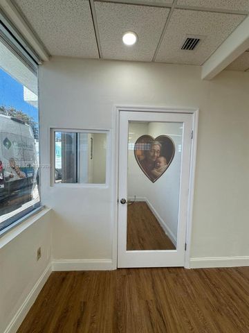 4201 Palm Avenue, Hialeah, FL 33012
