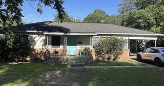2616 Elm Avenue, Bay City, TX 77414