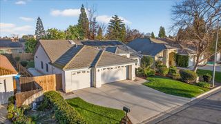 8652 N Sierra Vista Avenue, Fresno, CA 93720