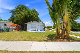 17875 SW 103rd Avenue, Miami, FL 33157