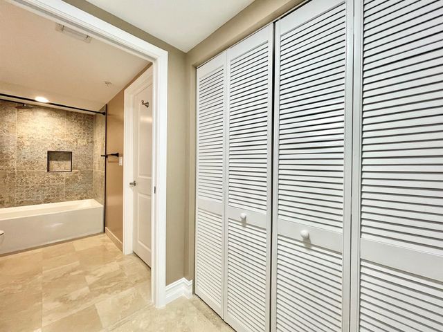 99 SE Mizner Boulevard 736, Boca Raton, FL 33432