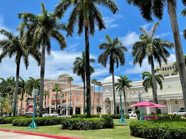 99 SE Mizner Boulevard 736, Boca Raton, FL 33432