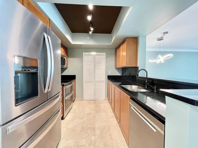 99 SE Mizner Boulevard 736, Boca Raton, FL 33432