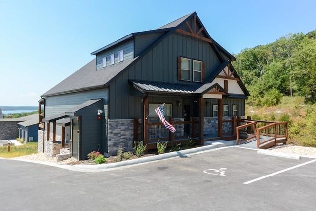 280 Lakefront Drive, Branson, MO 65616