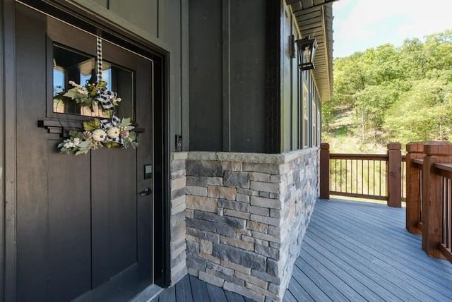 280 Lakefront Drive, Branson, MO 65616