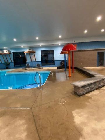 280 Lakefront Drive, Branson, MO 65616