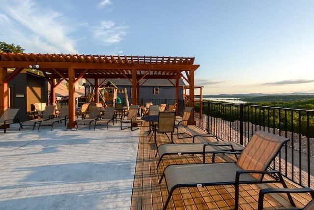 280 Lakefront Drive, Branson, MO 65616