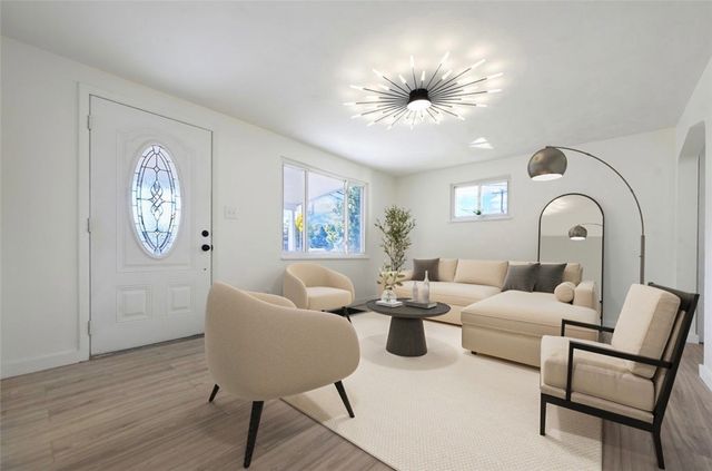 4619 Greensprings Avenue, West Mifflin, PA 15122