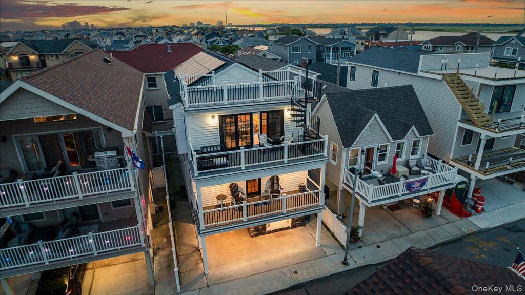 97 Wisconsin Street, Long Beach, NY 11561 — exterior