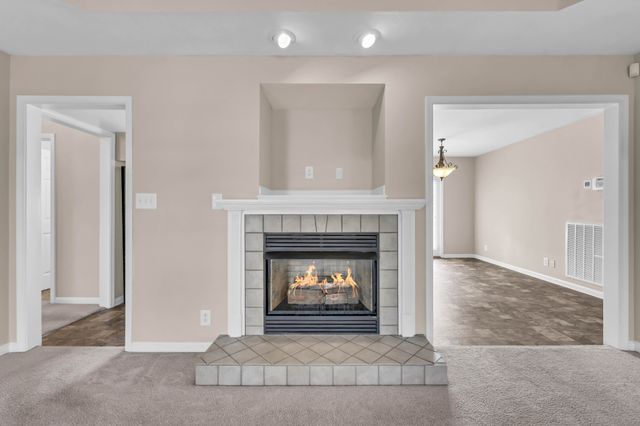 374 Woodtrace Dr, Clarksville, TN 37042