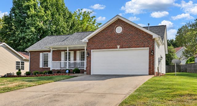 374 Woodtrace Dr, Clarksville, TN 37042