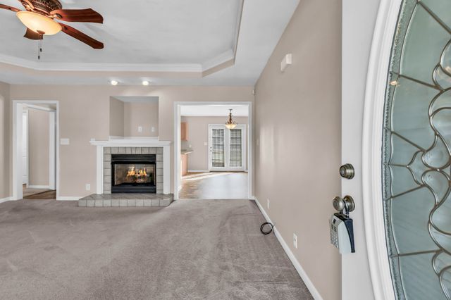 374 Woodtrace Dr, Clarksville, TN 37042
