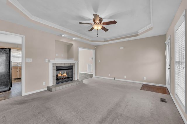 374 Woodtrace Dr, Clarksville, TN 37042