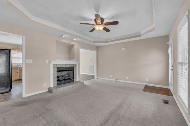 374 Woodtrace Dr, Clarksville, TN 37042