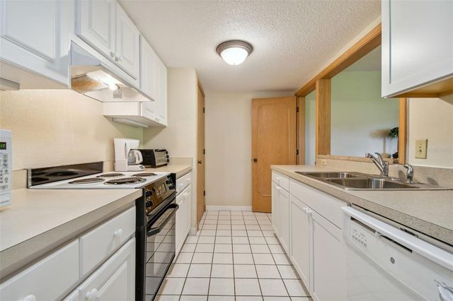 36750 US HIGHWAY 19 N 22208, Palm Harbor, FL 34684