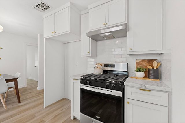 2902 Lulu Street, Fort Worth, TX 76106