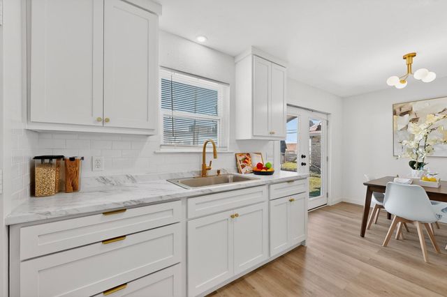 2902 Lulu Street, Fort Worth, TX 76106