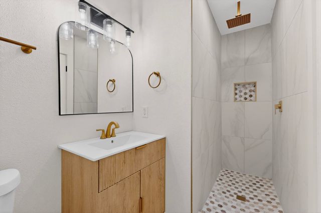 2902 Lulu Street, Fort Worth, TX 76106