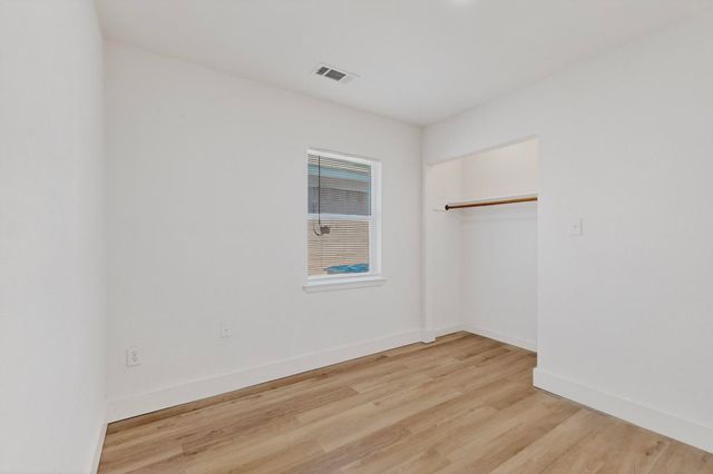 2902 Lulu Street, Fort Worth, TX 76106