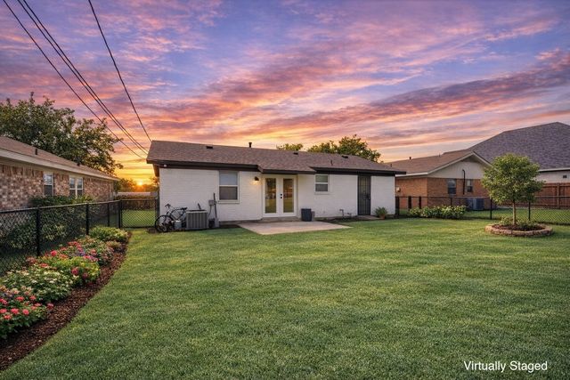 2902 Lulu Street, Fort Worth, TX 76106