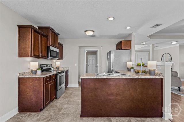 41 Kinlock Court, Midway, GA 31320